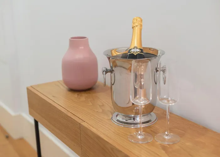 Santa Catarina Charm Downtown Near Metro Daire Porto